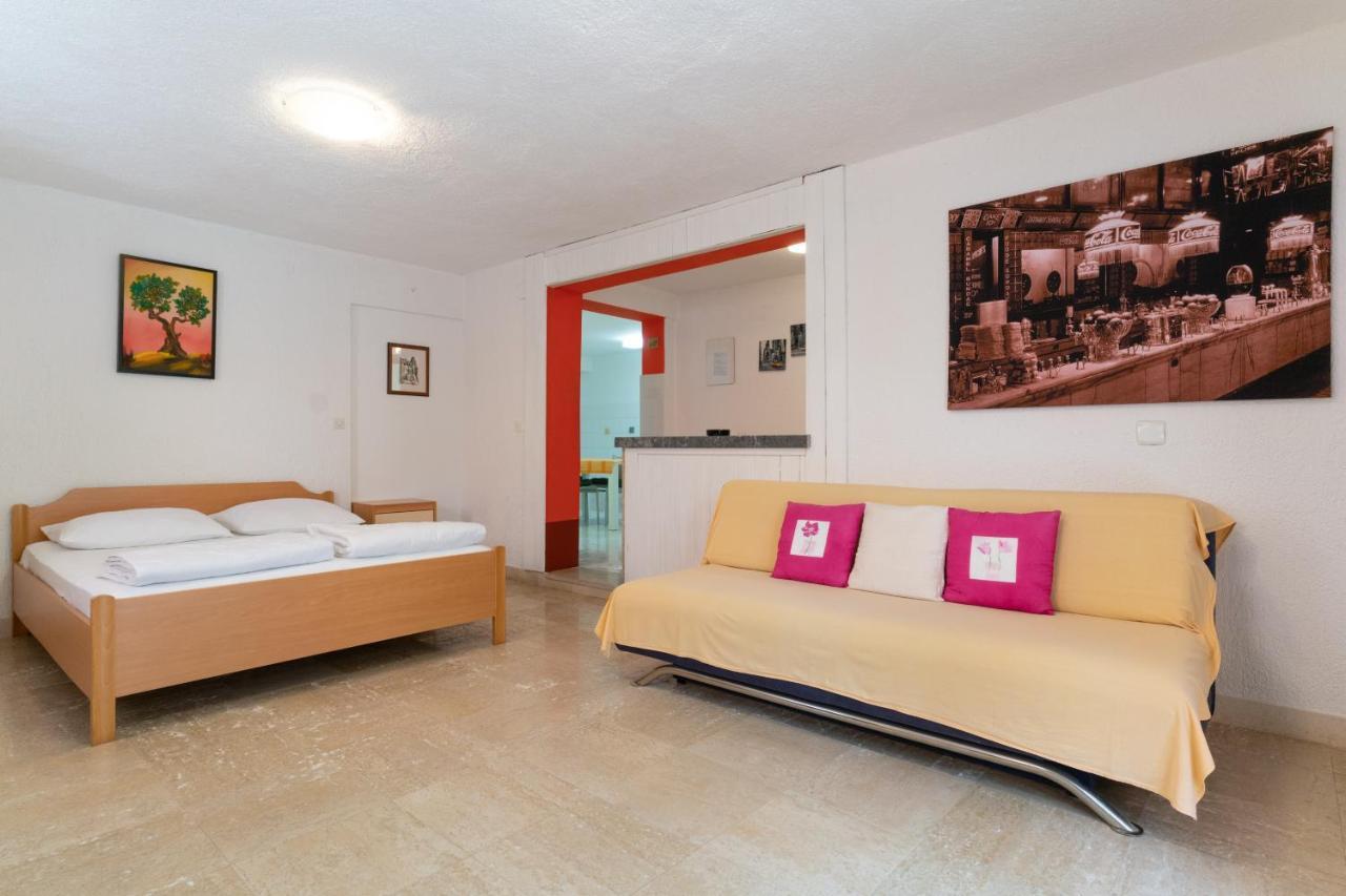 Apartment Milka Ровинь Экстерьер фото