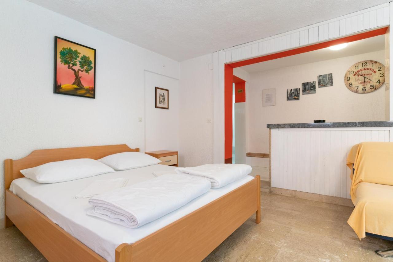 Apartment Milka Ровинь Экстерьер фото